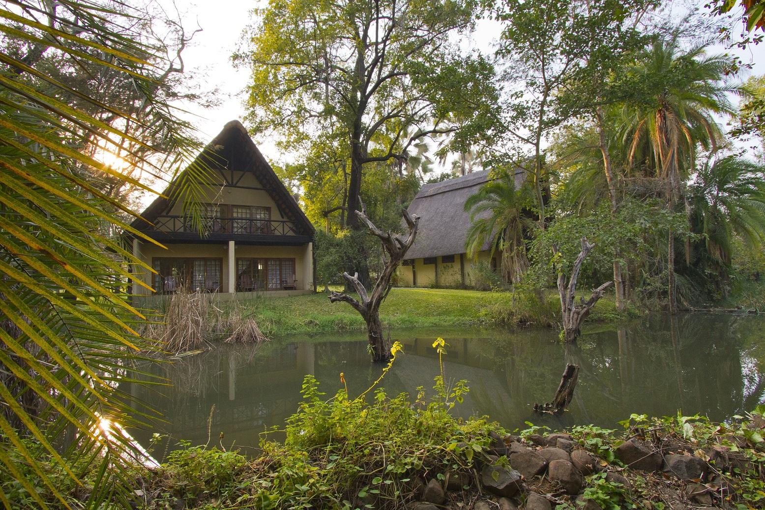 The Victoria Falls Waterfront Livingstone Exterior foto