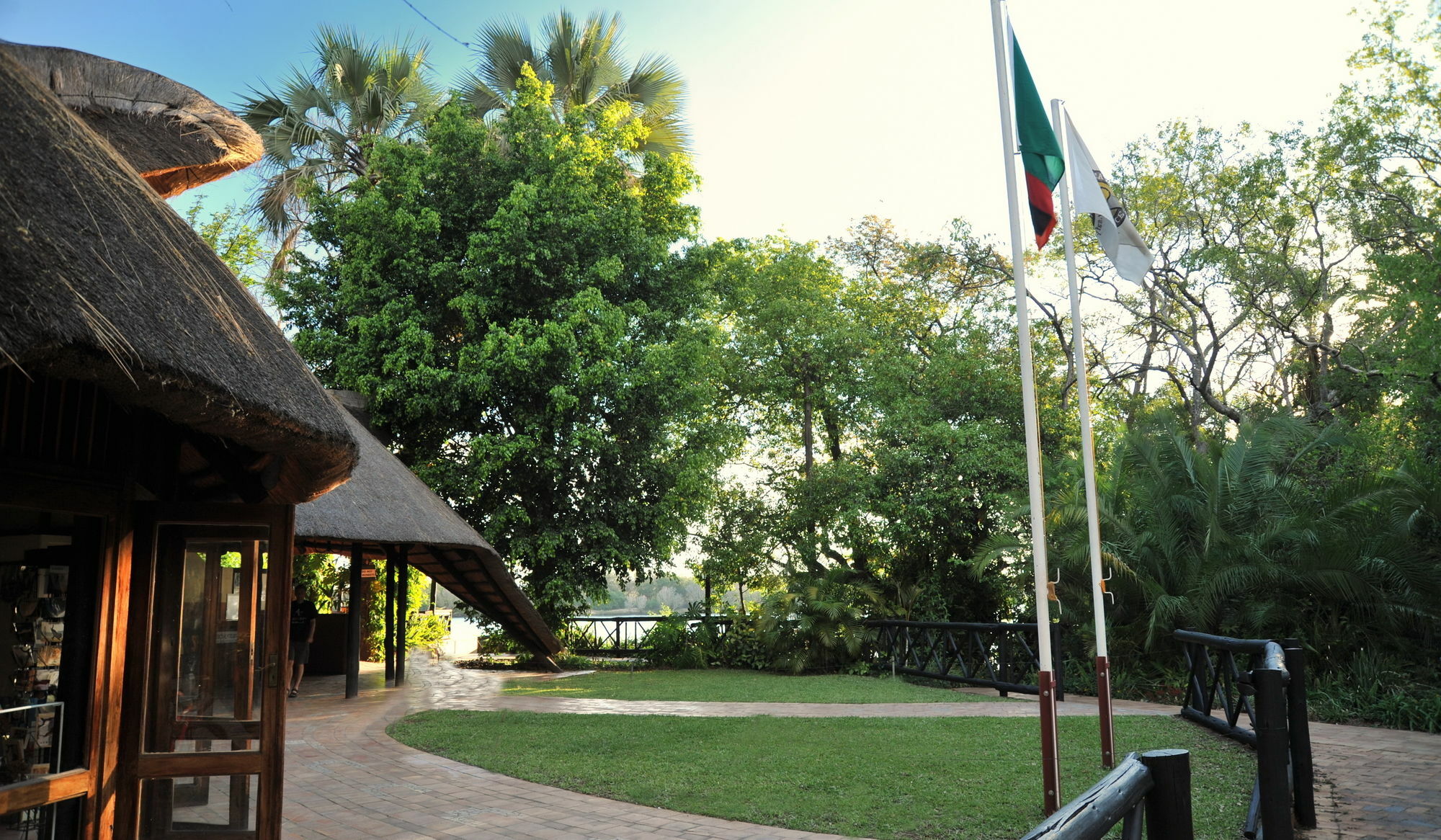 The Victoria Falls Waterfront Livingstone Exterior foto